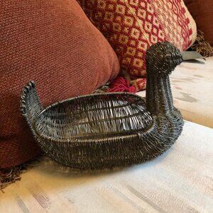 Folk Art Wire Duck Basket, Vintage Pre-Owned Very Good Condition